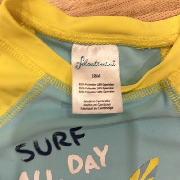 Boys Swimsuit 2 pc Set Trunks Bathing Swim Suit car 18 months - Picture 4 of 4